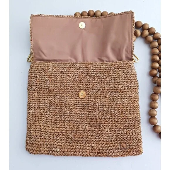 FILO Woven Straw Crossbody Flap Front Round Natural Wood Bead Strap - Picture 5 of 8